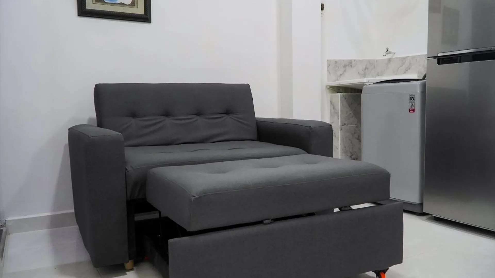 Apartamentos, Colores Del Estadio - Laureles. メデジン